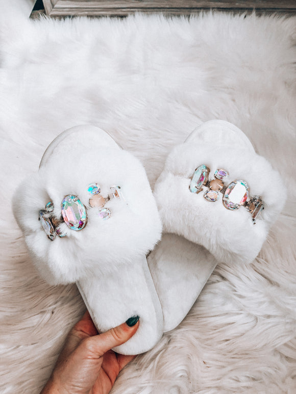 Be a goddess slippers in ivory